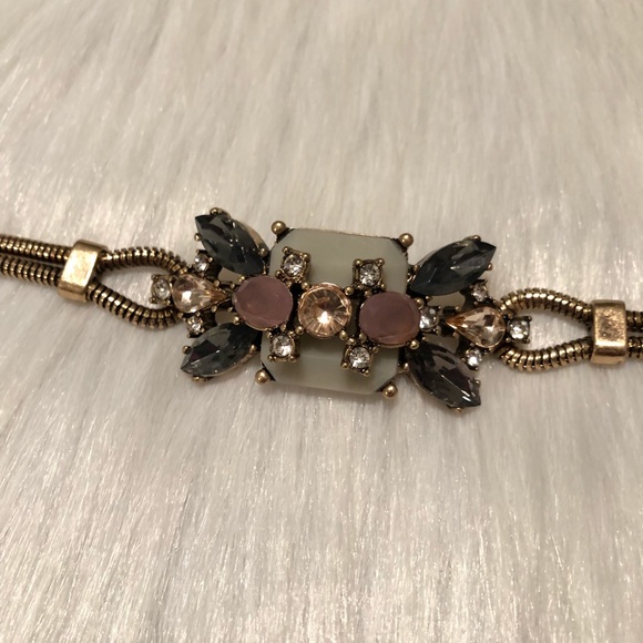 Vintage Style Bracelet - Picture 4 of 5